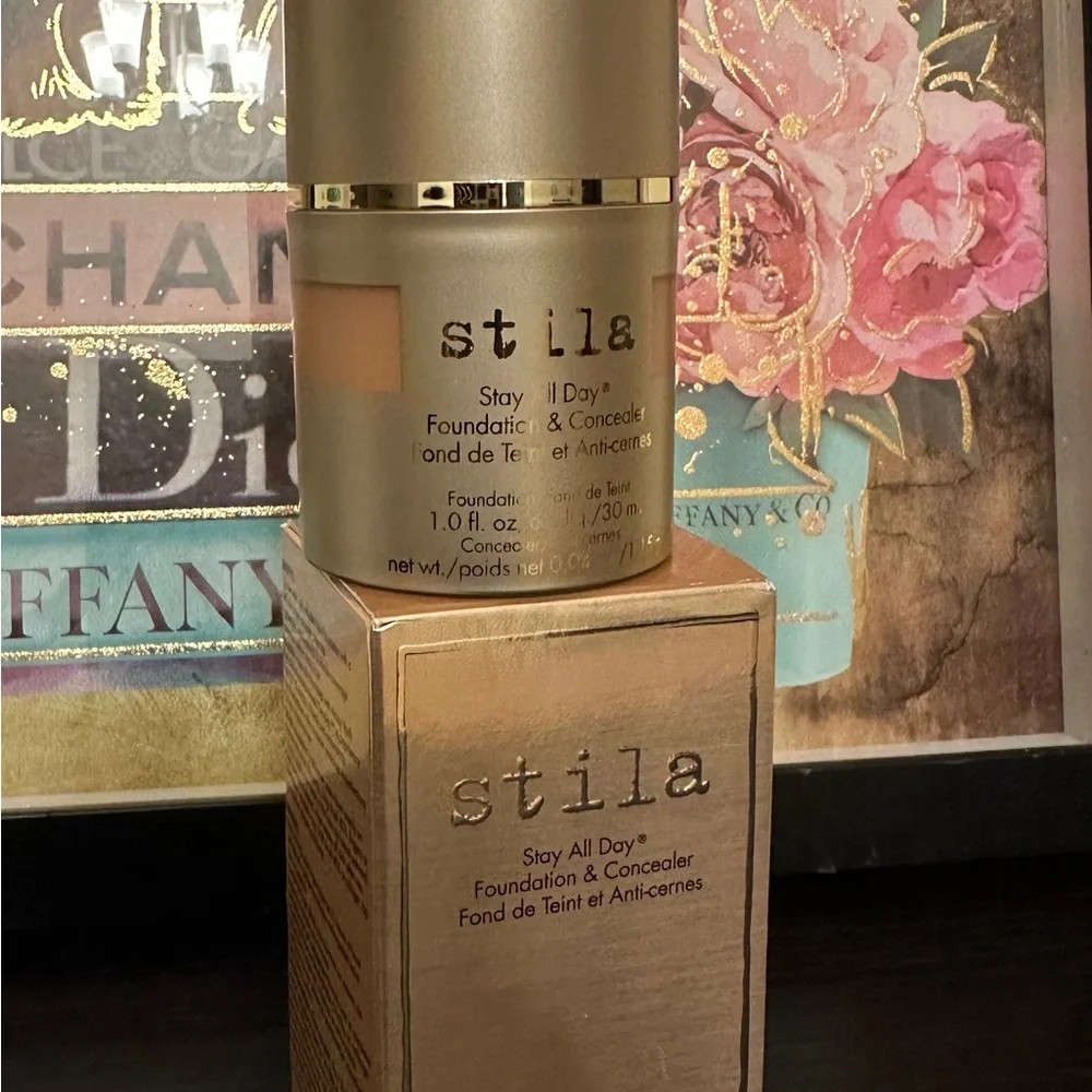STILA makeup - Picture 3 of 8